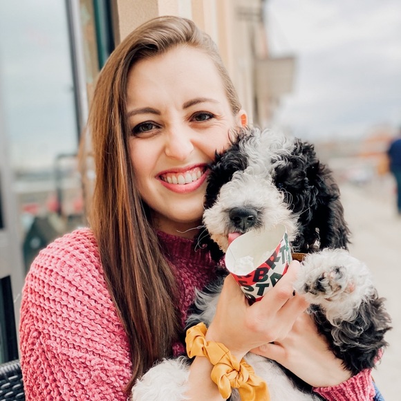 Meet your Posher, Lucy - Picture 1 of 1